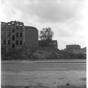 Negativ: Trümmer, Kurfürstenstraße 103, 1953
