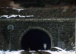 Hochdorfer Tunnel Südportal Einfahrvorsignal Vr2 Lok 211 217