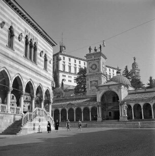 Piazza Contarena / Piazza della Libertà