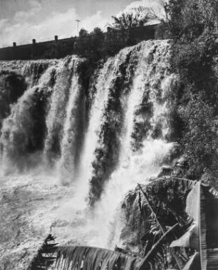 Wasserfall von Juanacatlan : Blick auf einen Wasserfall