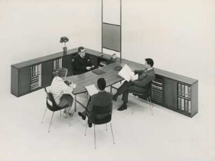 Arbeitsplätze aus VOKO-Zeitgewinn-Elementen von Peter Raacke
