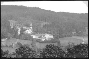 Marienbad. Blick zur Hubertusburg mit Haus St. Hubertus