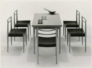 Stuhl "Mod. 434 / 01" und Tisch "Mod. 606 / 32" von O. F. Pollak