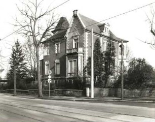 Dresden-Strehlen, Wasastraße 1. Villa. Um 1900. Straßenansicht von Süden