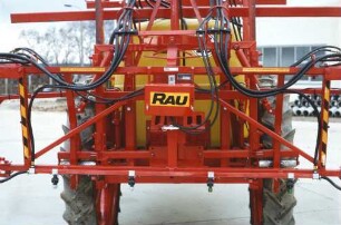Aufsattel-Pflanzenschutzmaschine Spridotrain