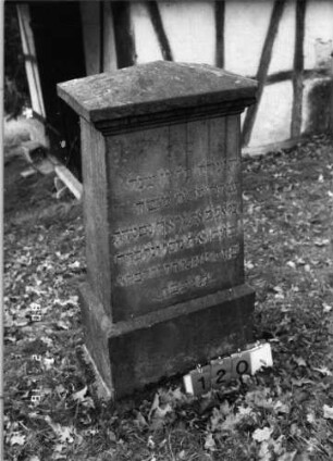 Grabstein 120