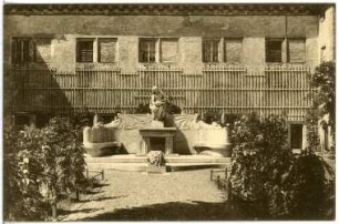 Augustusburg. Märchenbrunnen im Schloss