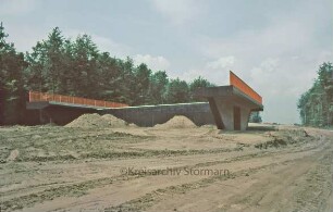 Bundesstraße 404: Baustelle: Brückenkopf