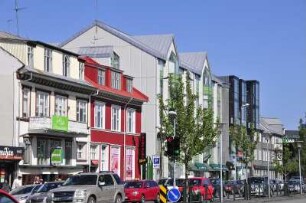 Straßenszene im Innenstadtbereich von Reykjavik : Straßenszene, aufgenommen in der City der isländischen Hauptstadt Reykjavik am 29. Mai 2012