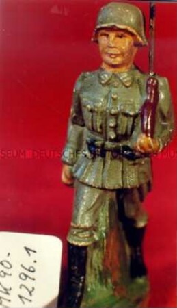 Drei Soldaten, marschierend