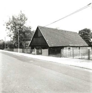 Bohsdorf (Landkreis Spree-Neiße), Dorfstraße 24. Wohnhaus (1819)