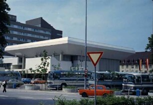 Freiburg: Kongresshaus vom ADAC-Clubhaus