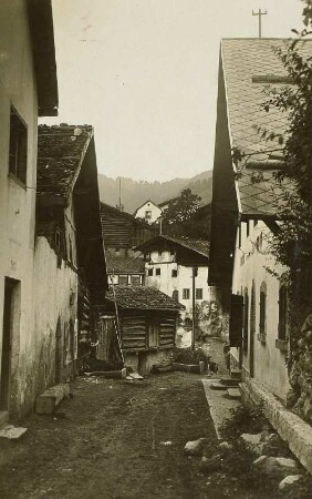 Grins. Straßenbild