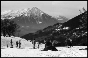 Schmocken: Skischule im Waldegg