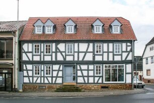 Fachwerkwohnhaus; Altenstadt, Vogelsbergstraße 1