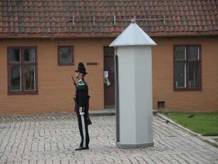 Oslo - Festung Akershus : Wachsoldat in der Festung Akershus. Aufgenommen in Oslo im September 2004