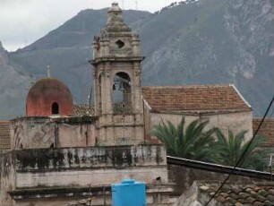 Palermo, alte Kirche, nicht näher lokalisiert, hinter dem Palazzo Reale