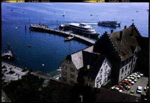 Meersburg: Hafen vom Schloss aus