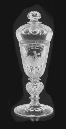 Deckelpokal (mit Cupido-Emblemen) aus Schloß Moritzburg