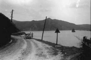Moldova Veche [Altmoldowa, Banat]: Donaustraße
