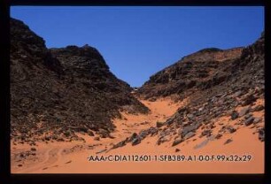 A1623// Abfahrt ins Wadi Hamra