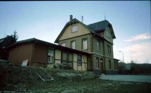 Aalen Härtsfeldbahnhof Empfangsgebäude Laderampe