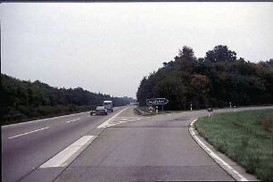 Ausfahrt West von Hauptfahrbahn West (Karlsruhe Richtung Basel)