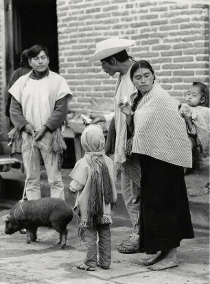 Indos in San Christobal