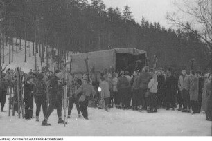 Altenberg, Schellerhau, Wintersportfest, Dresden, Hallen-Handball, Bogenschießen, Kindersport im Rathaus, Gustav-Adolf "Täve" Schur und die Friedensfahrer in Dresden, u.a., November 1959 - September 1960