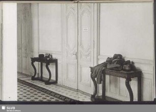 Vor Ramsay Macdonalds Zimmertür im Hotel Beau Rivage in Lausanne 1932