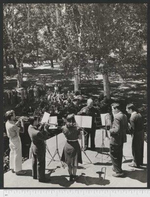Porträtaufnahme Paul Hindemith