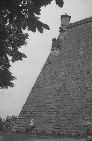 Kronach: Festungsmauer mit Ecktürmchen