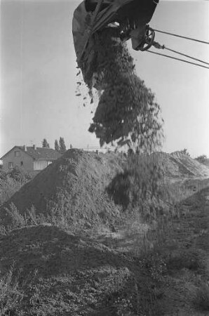 Sprengung der Bunker auf dem Rennbuckel in der Nordweststadt.