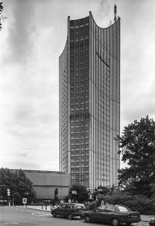 Universitätshochhaus