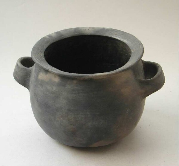 Clay vessel