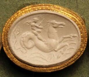 Cupido, auf einem Hippokamp reitend (Daktyliothek, Erstes Mythologisches Tausend)