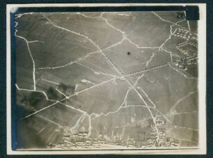 Foto einer Infanterie-Stellung am Westrand von Hulluch (Luftbild)