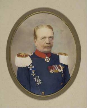 Theodor Carl Gottlieb von Sprösser, Oberst und Kommandeur von 1884-1886, zuletzt Generalmajor, Brustbild