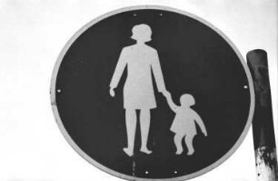 Verkehrszeichen; Fußgängerweg
