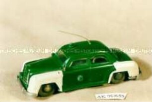 Spielzeugauto: Mercedes Benz 180 (Polizeiauto)