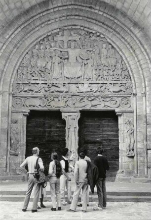 Das Portal der Klosterkirche St. Pierre