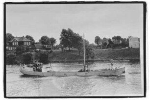 Herta Raap (1913), F. Raap, Hamburg