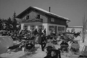 Mittenwald: Korbinianhütte mit Sonnenden
