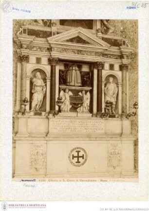 Grabmal des Kardinals Francisco Quinones und Sakramentstabernakel