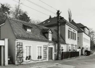 Remise, Seitengebäude und Herrenhaus