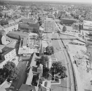 Stadtpromenade westlich der Altstadt von Cottbus : Blickrichtung Süden