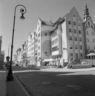 Postmoderne "Bürgerhäuser" am Alten Markt Elbing