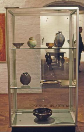 Ausstellung: Fächer Stormarner Künste: Schloss Reinbek: Keramiken von Liebfriede Bernstiel