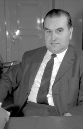 Freiburg: Wohnung, Goethestraße 69; Prof. Dr. Andreas Hillgruber