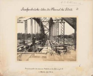 Straßenbrücke (Königin-Luise-Brücke) über die Memel, Tilsit: Innenansicht des eisernen Überbaus